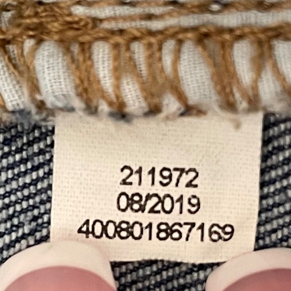 EVRI Size 16W Distressed Tulip Raw Hem High Rise Ankle Jeans Medium Wash Stretch - Picture 9 of 10